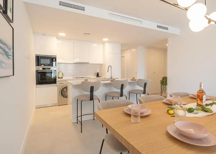 Marea Luxe * Εστεπόνα