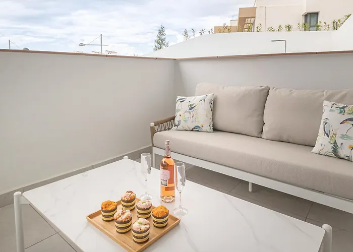 Marea Luxe * Εστεπόνα