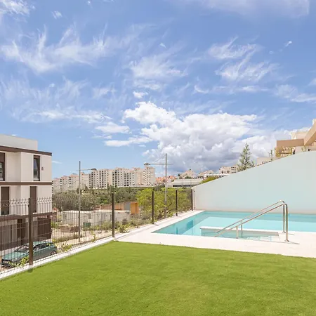Marea Luxe Apartment
